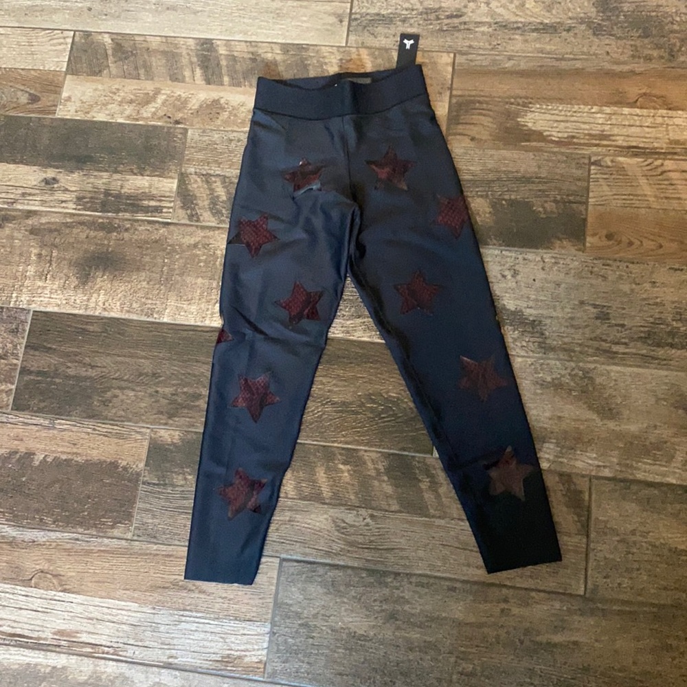 women’s BRAND NEW ultra core leggings